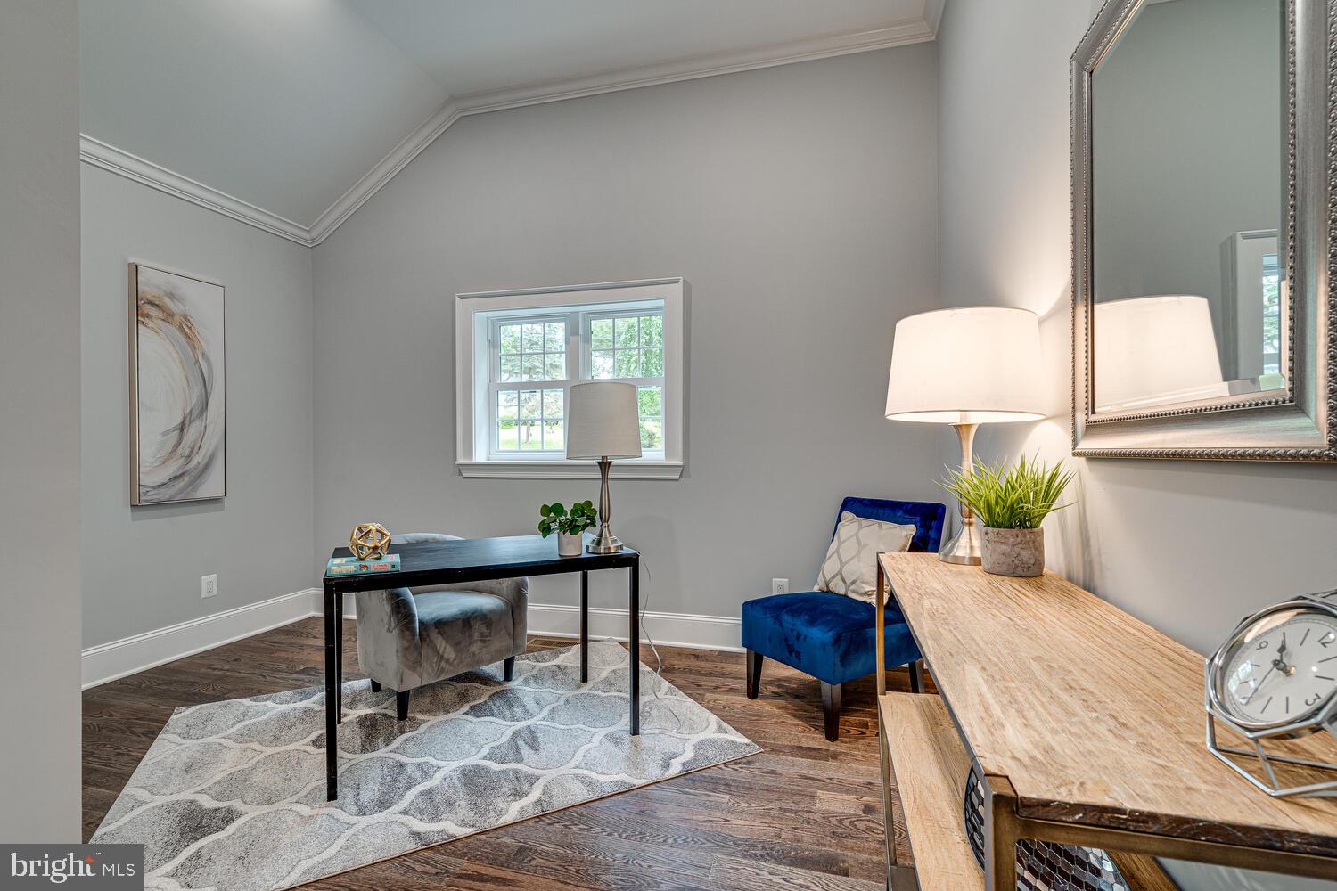 SHARON WOODS - Residential