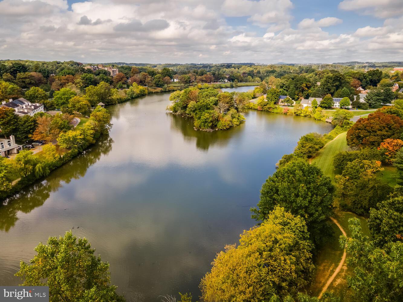 SHARON WOODS - Residential