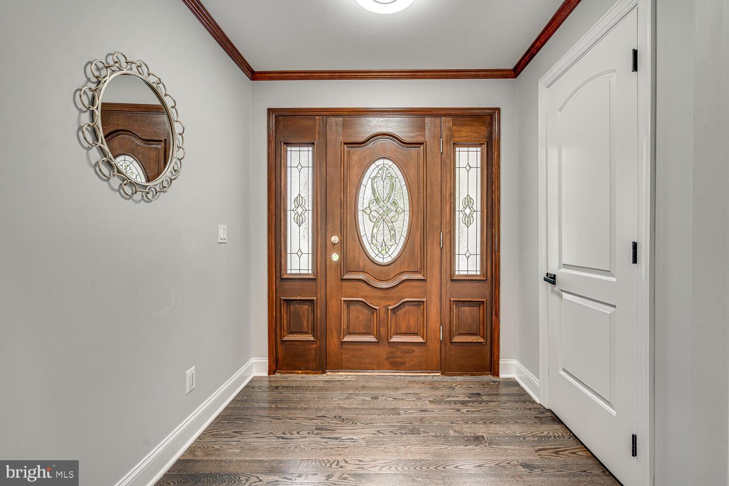 SHARON WOODS - Residential