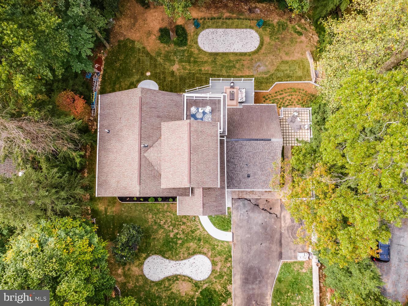 SHARON WOODS - Residential