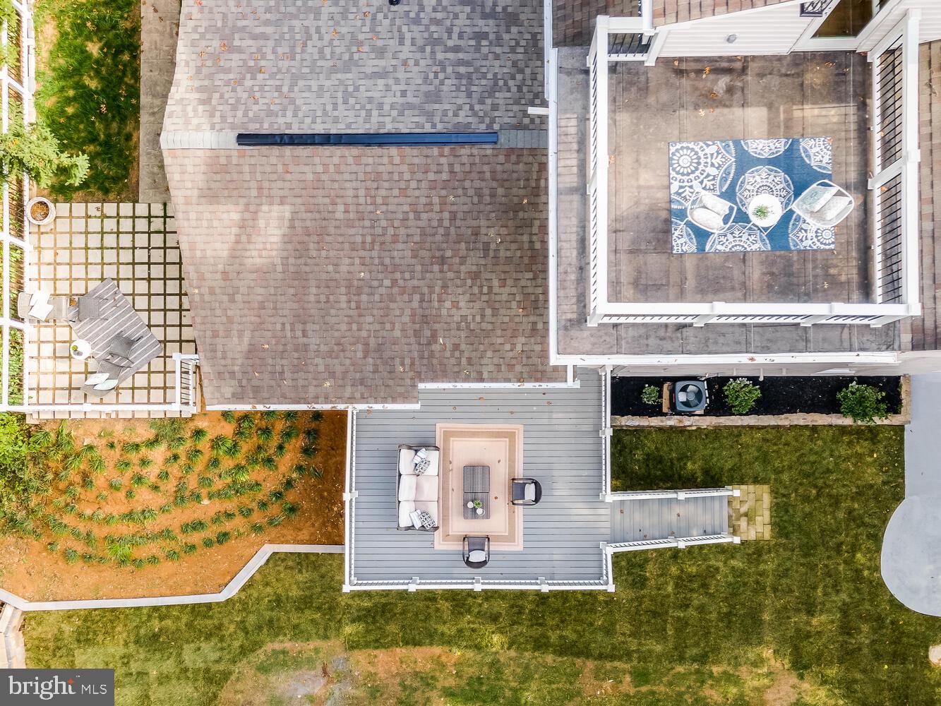 SHARON WOODS - Residential