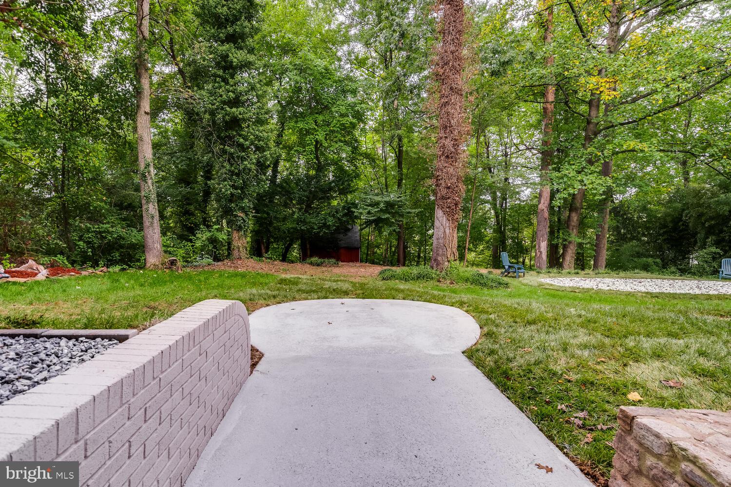 SHARON WOODS - Residential