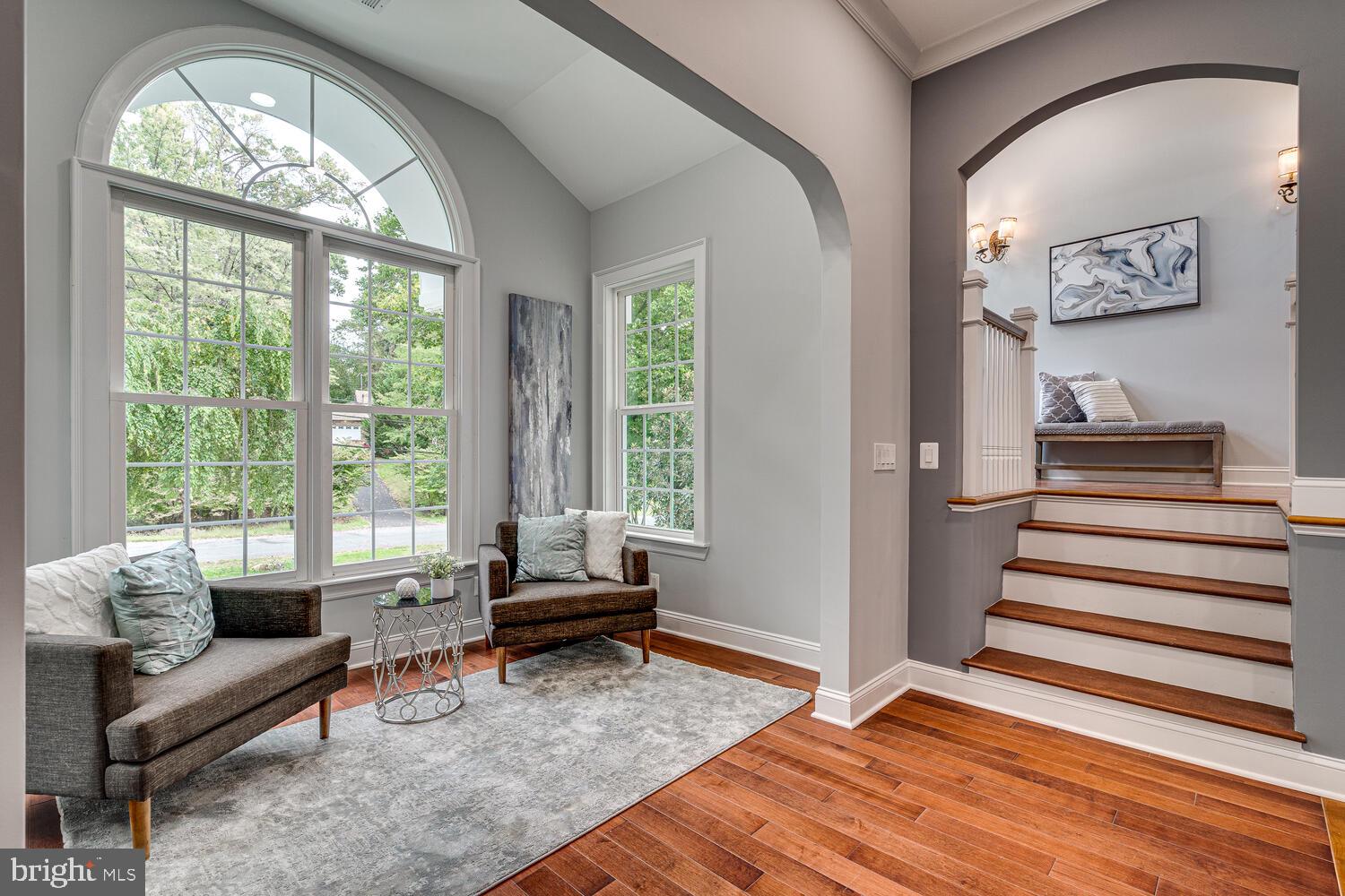 SHARON WOODS - Residential