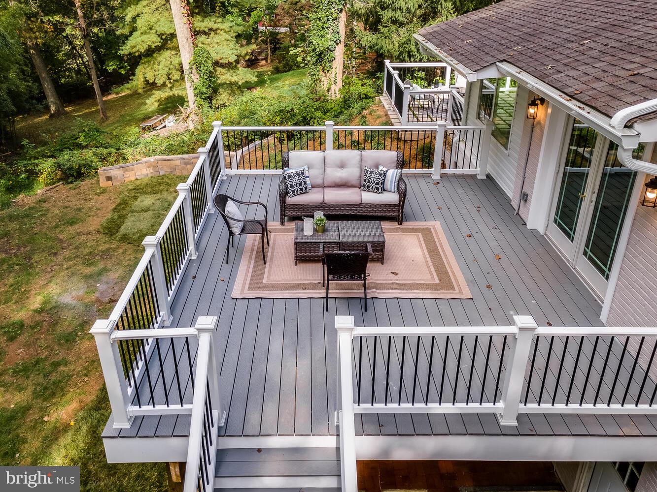 SHARON WOODS - Residential