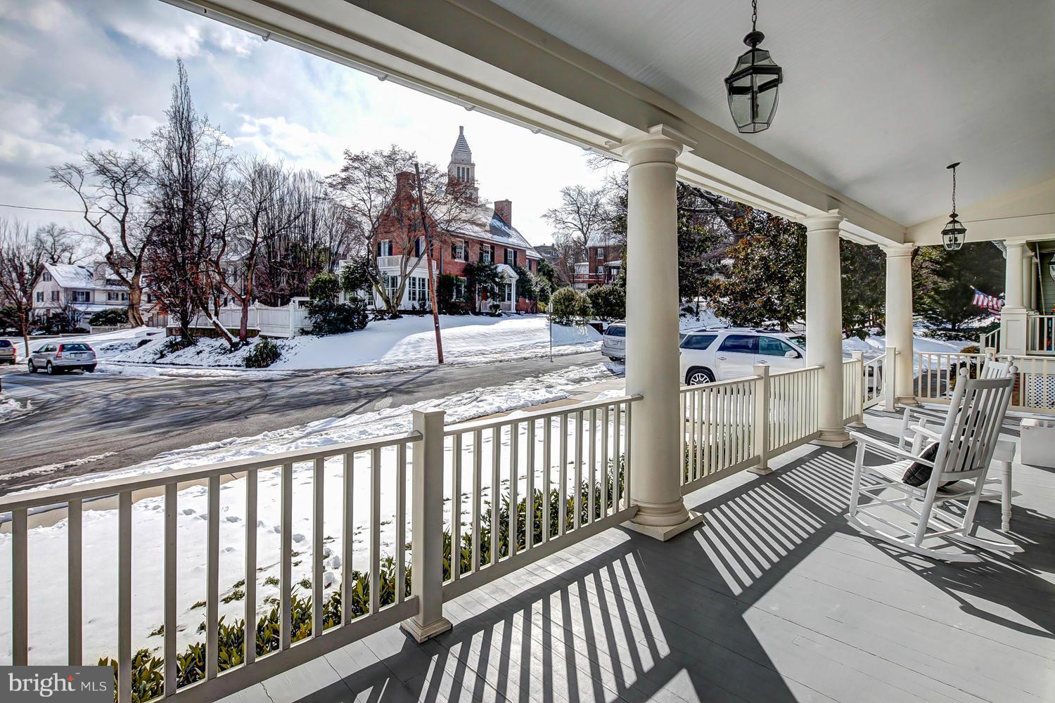 ROSEMONT - Residential