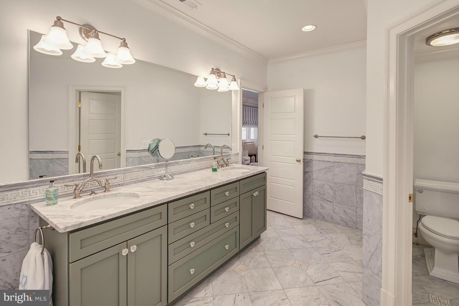 ROSEMONT - Residential