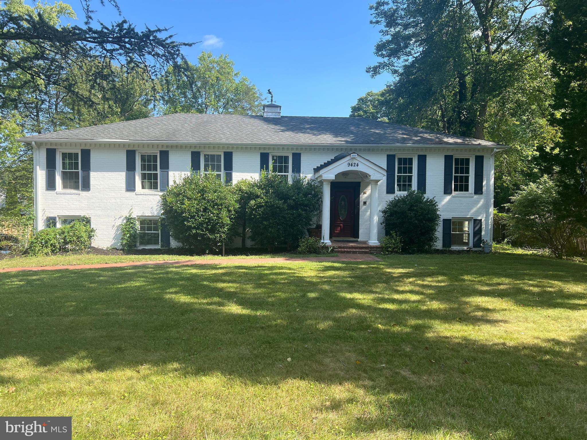 SHERWOOD FOREST - Residential