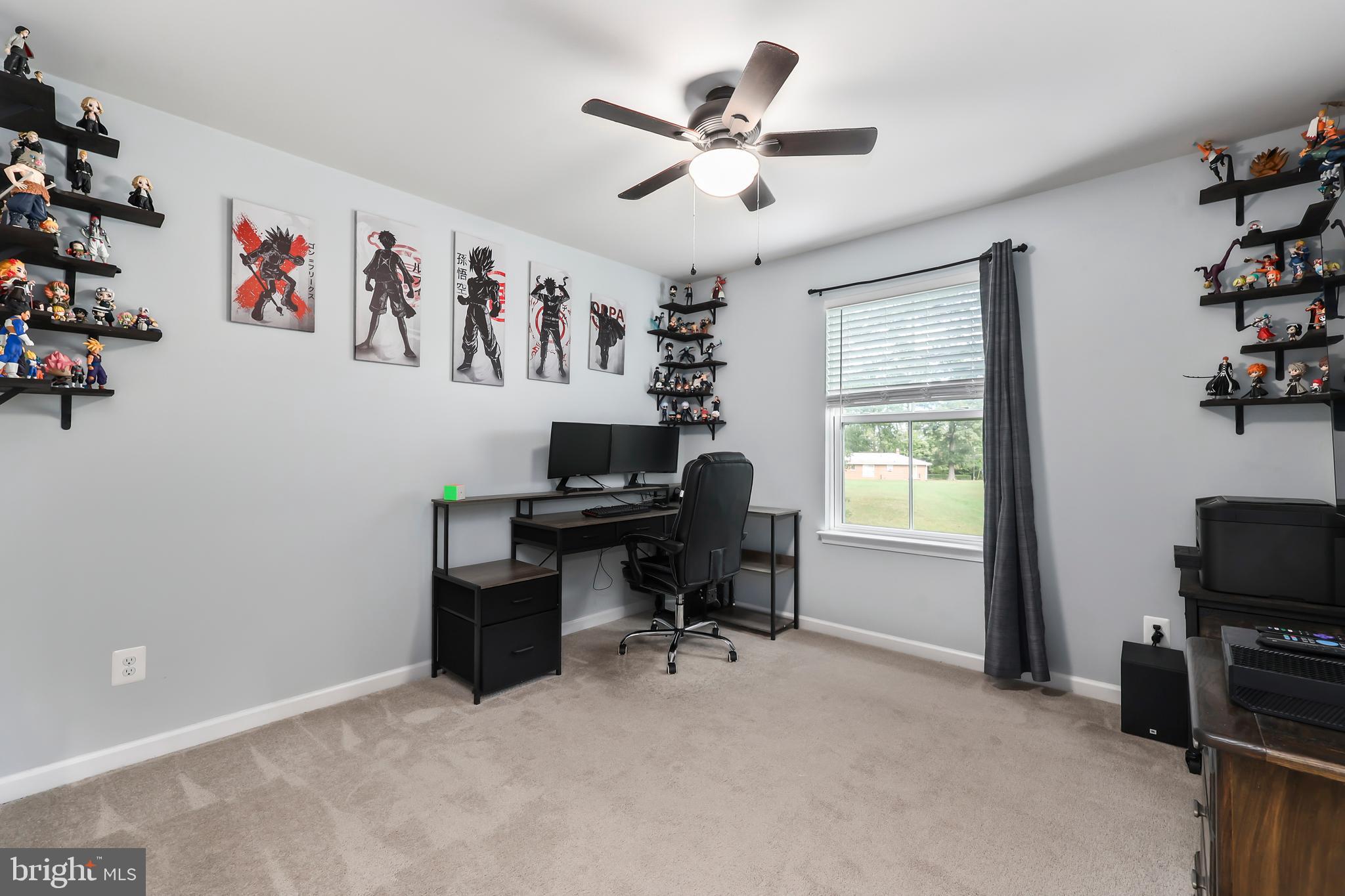 COURTHOUSE MANOR - Residential