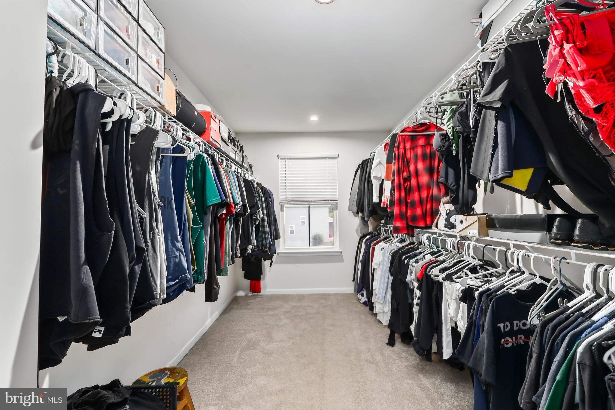 COURTHOUSE MANOR - Residential