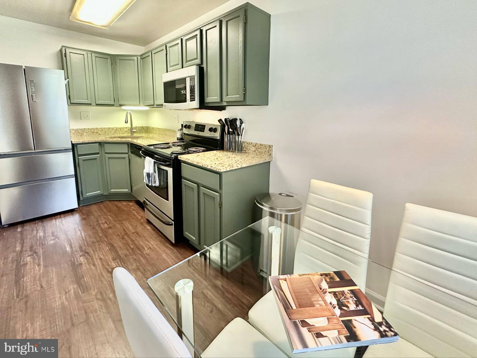 COLONIAL VILLAGE - Residential Lease