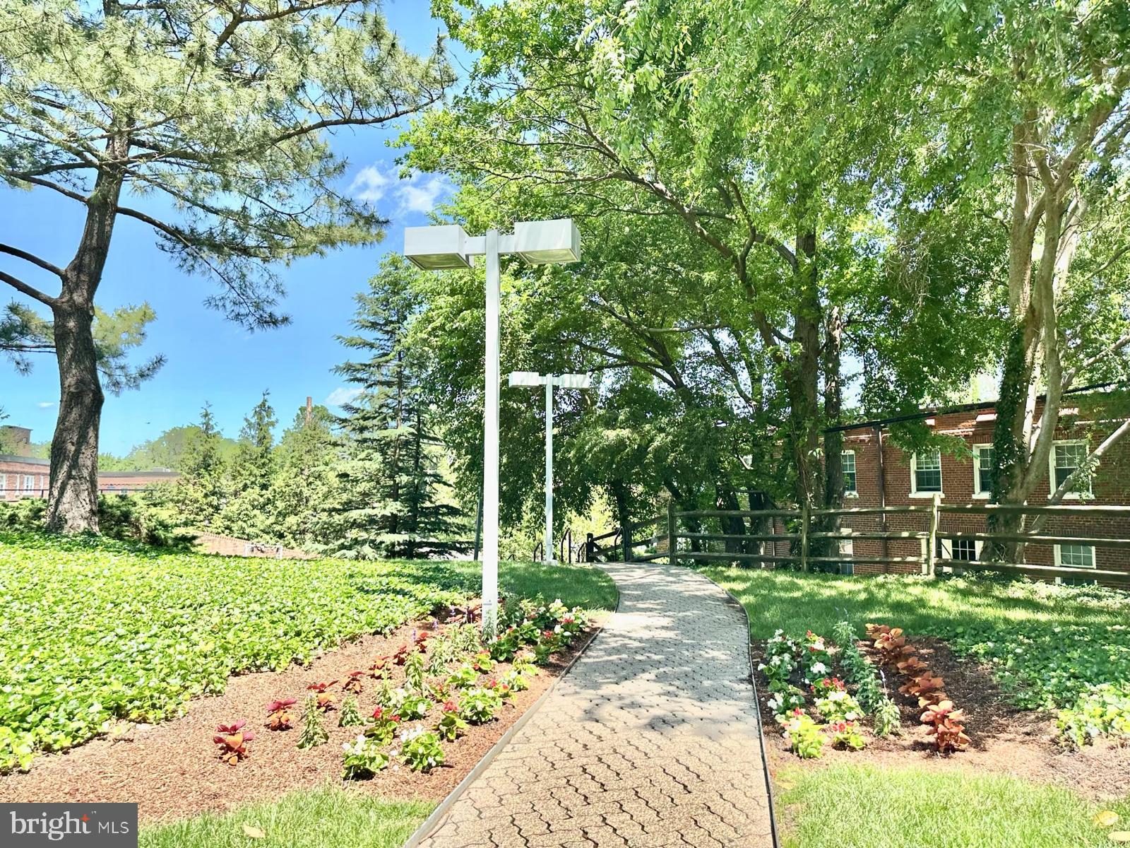 COLONIAL VILLAGE - Residential Lease