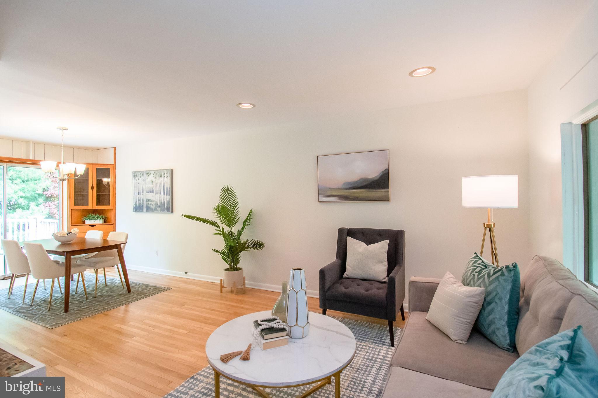 BURGUNDY HILLS - Residential