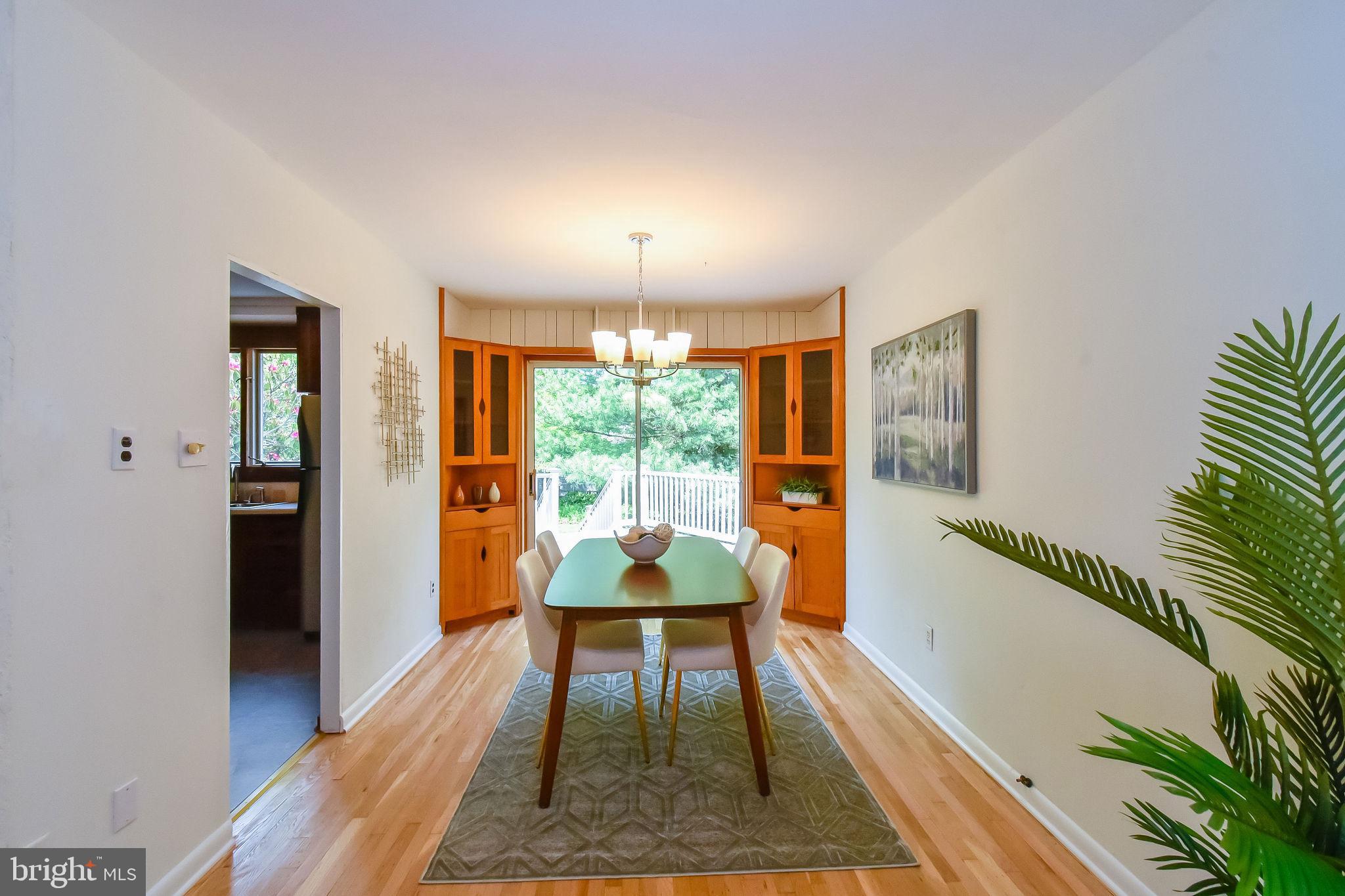 BURGUNDY HILLS - Residential