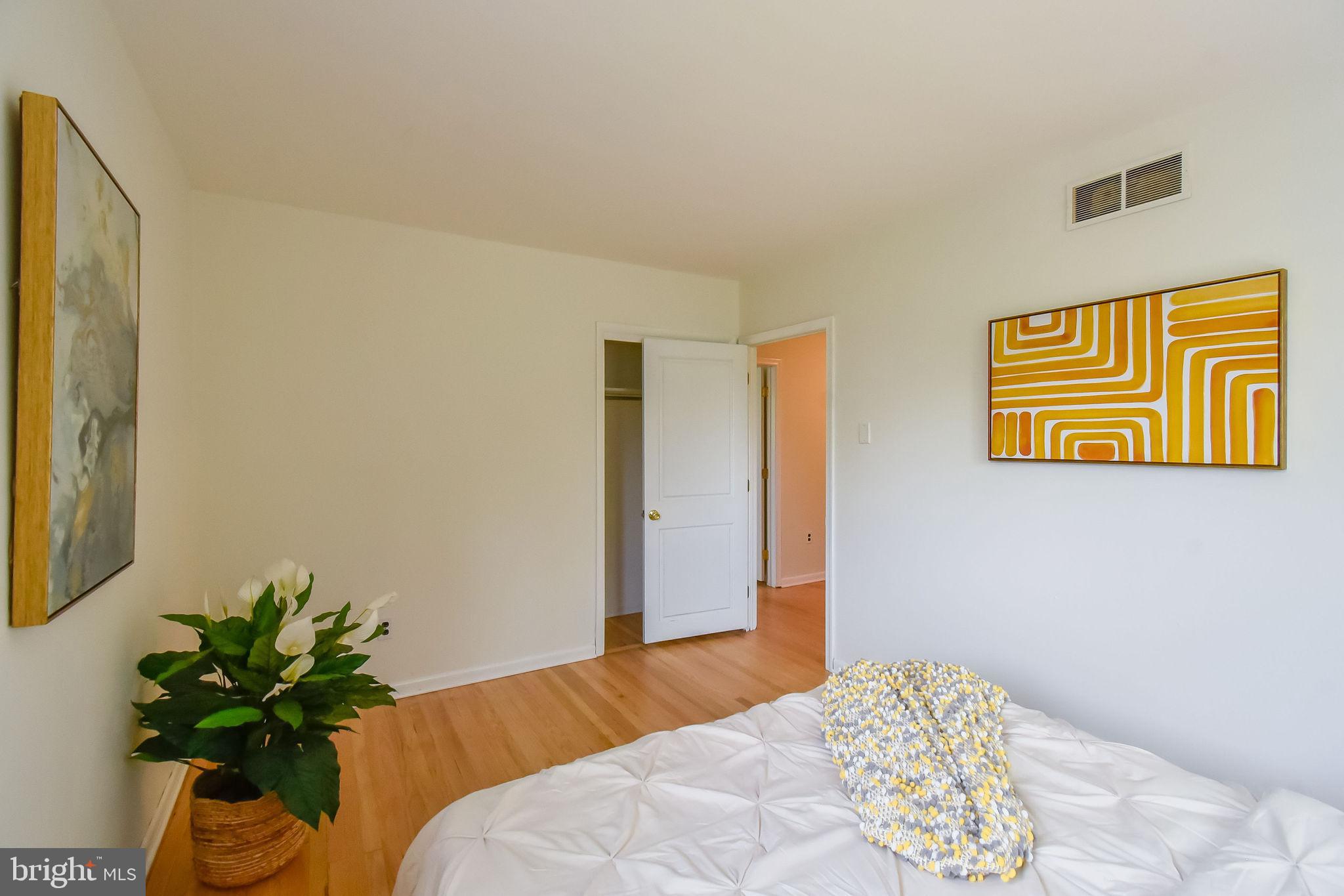 BURGUNDY HILLS - Residential