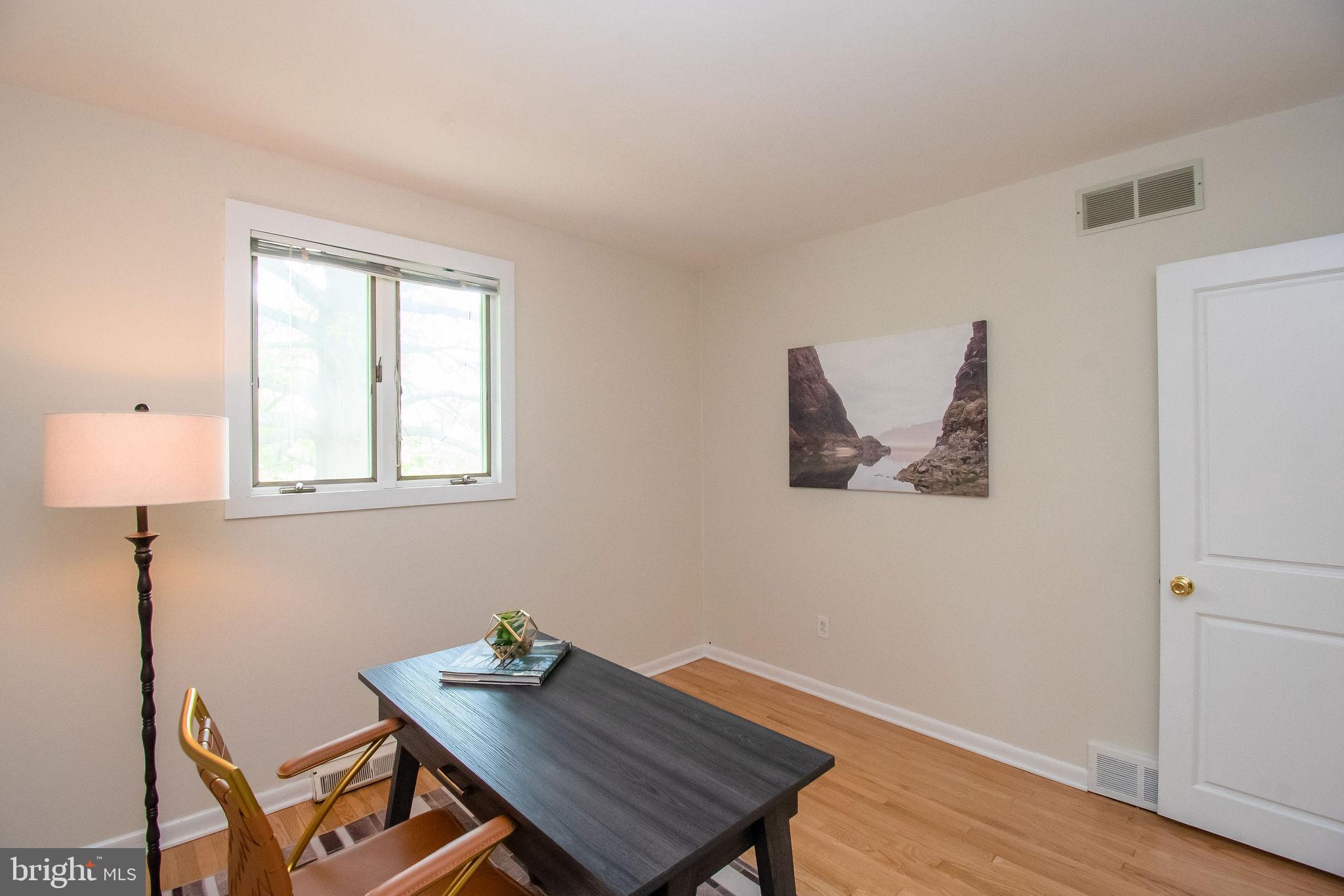 BURGUNDY HILLS - Residential