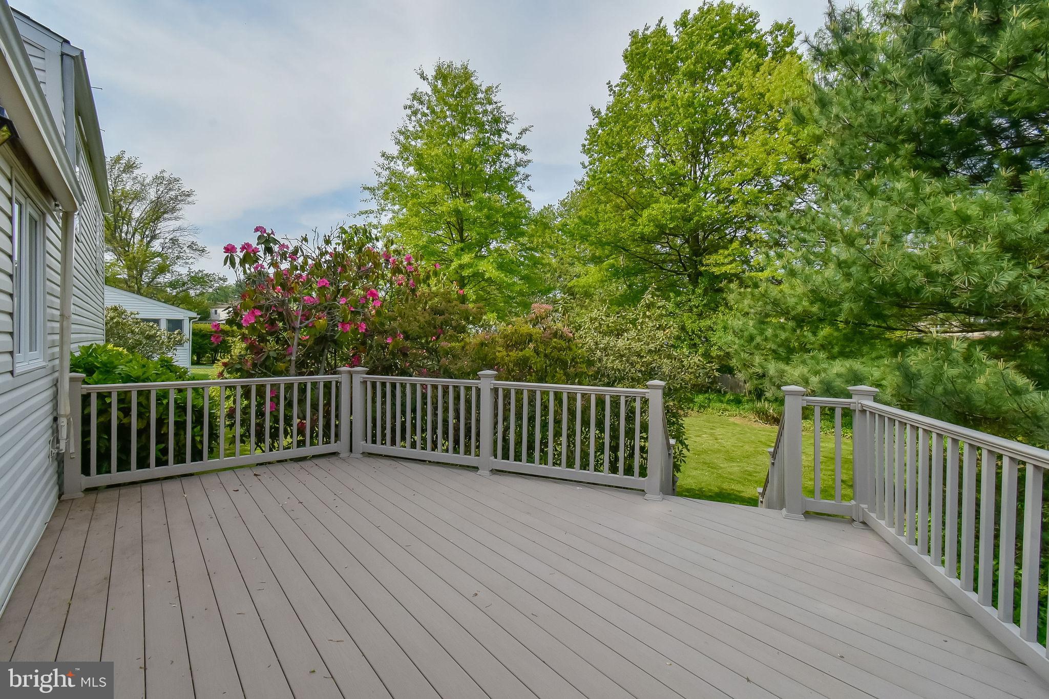 BURGUNDY HILLS - Residential