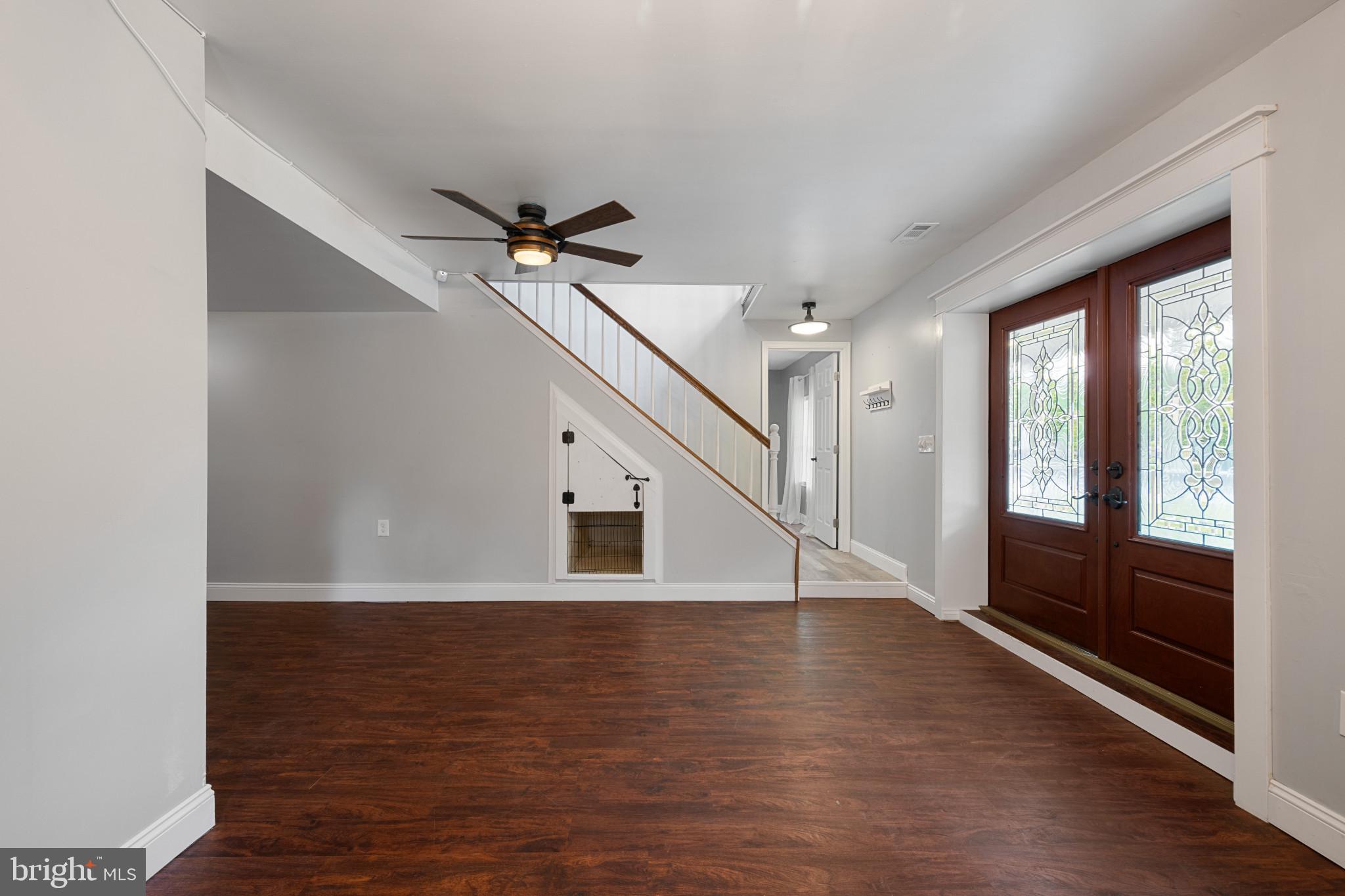 MIDDLE RIVER - Residential