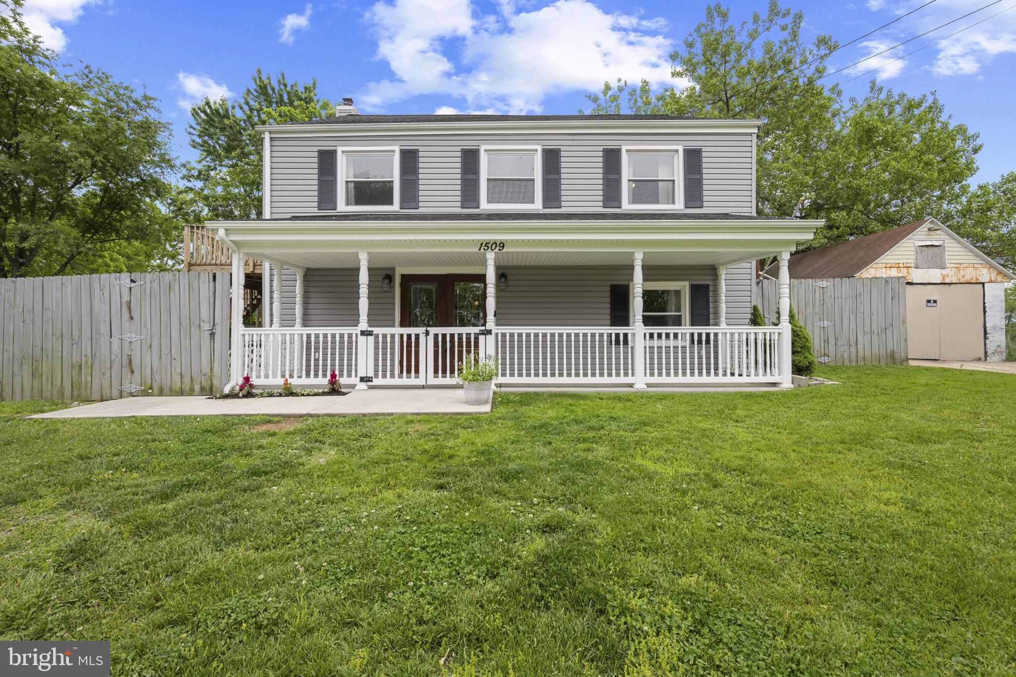 MIDDLE RIVER - Residential