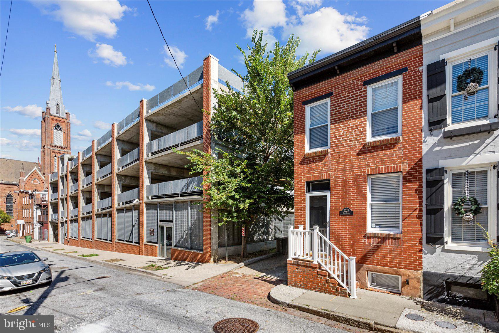 FEDERAL HILL HISTORIC DISTRICT - Residential