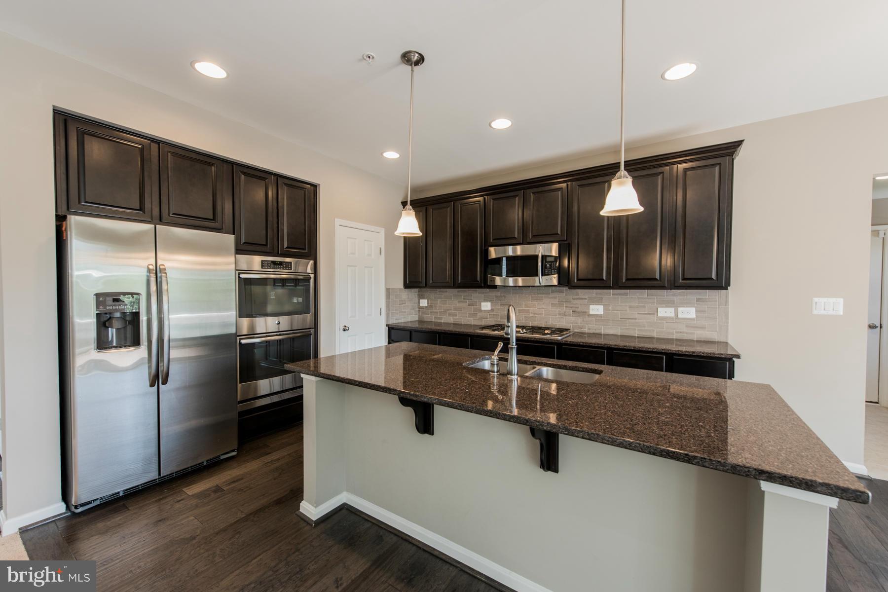 ROCKLAND AT ROGERS - Residential