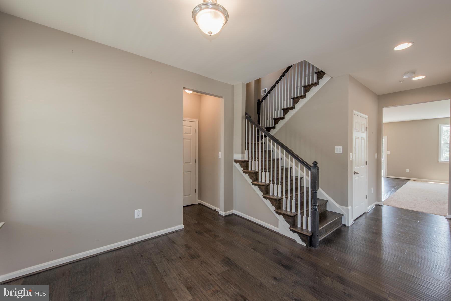 ROCKLAND AT ROGERS - Residential