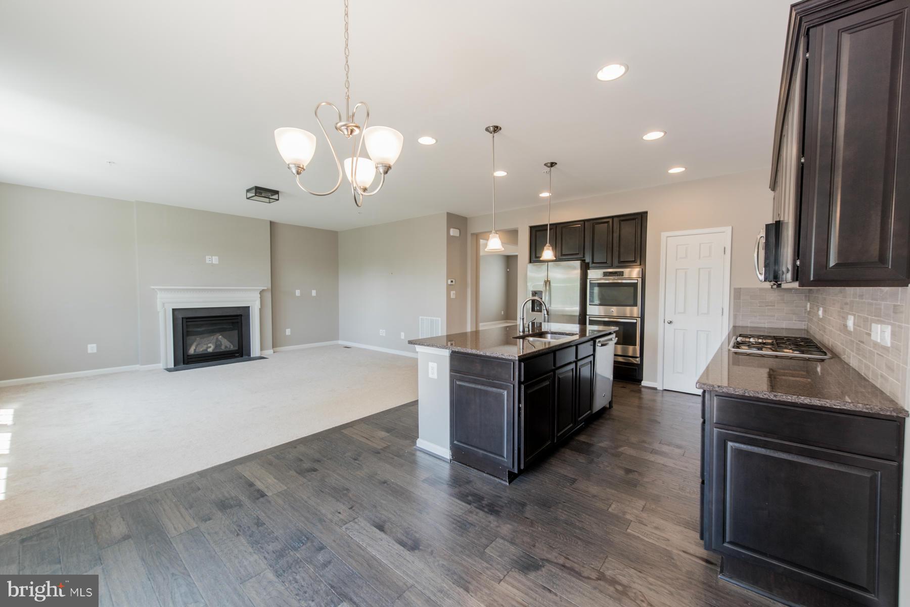 ROCKLAND AT ROGERS - Residential