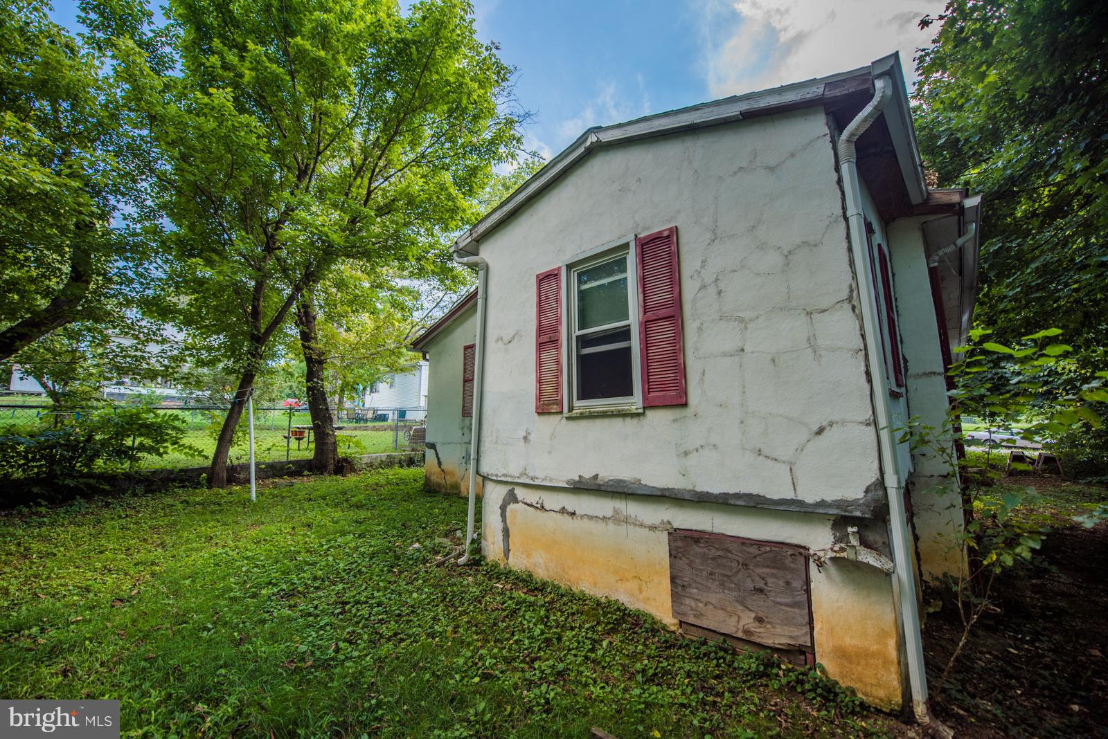 ROTHWELL & LOVITTS - Residential