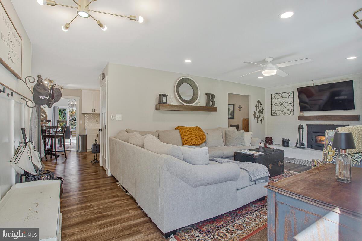 LAKEWOOD - Residential