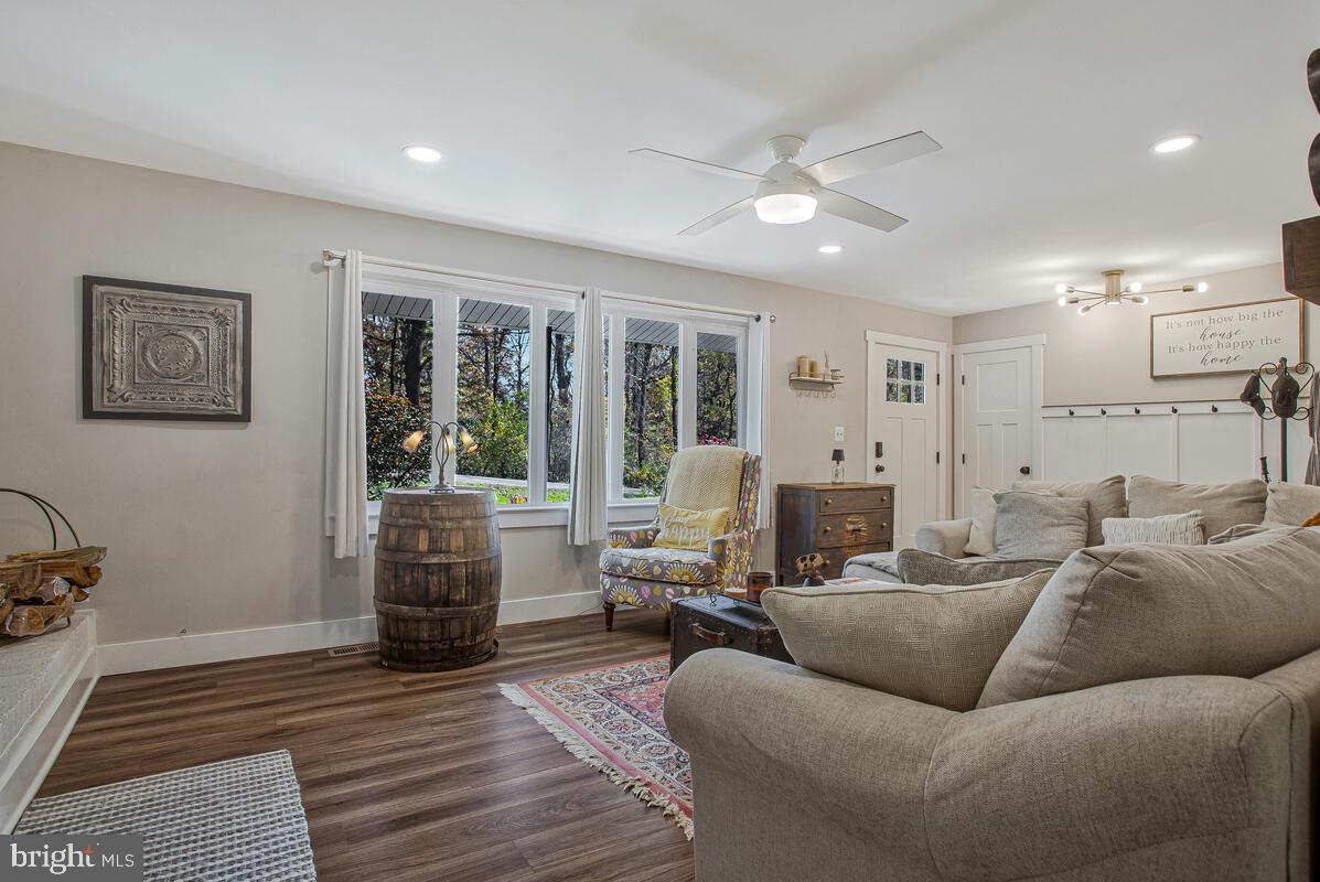 LAKEWOOD - Residential