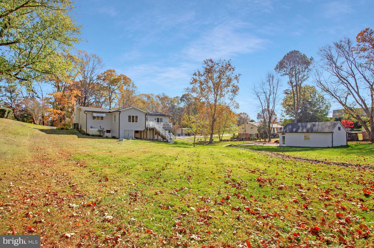 LAKEWOOD - Residential