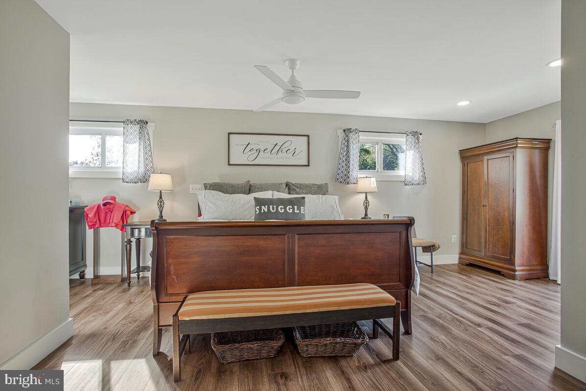 LAKEWOOD - Residential