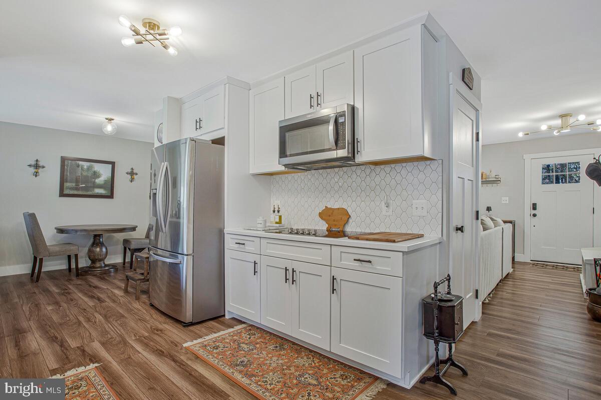 LAKEWOOD - Residential