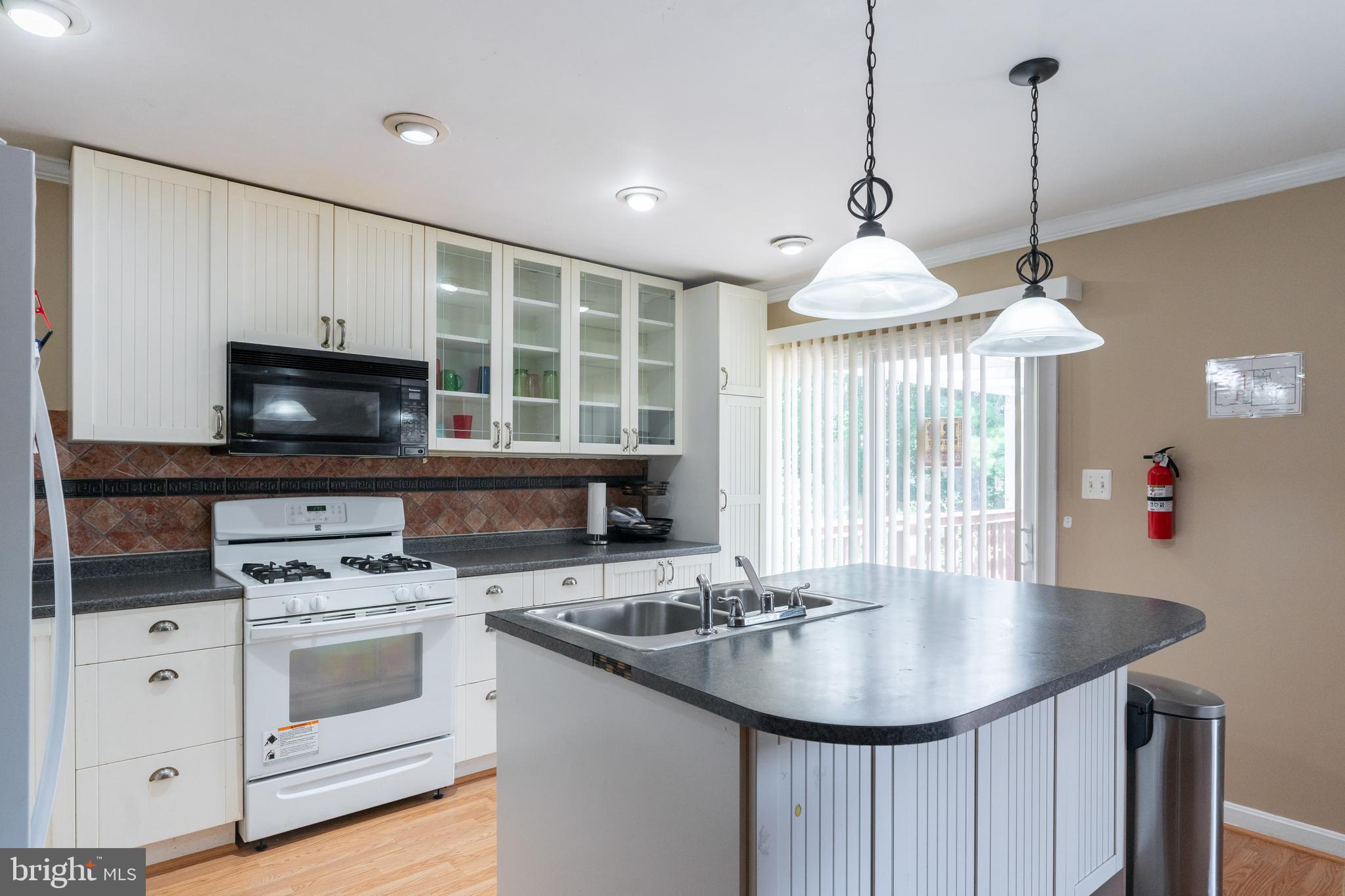 DALE CITY - Residential