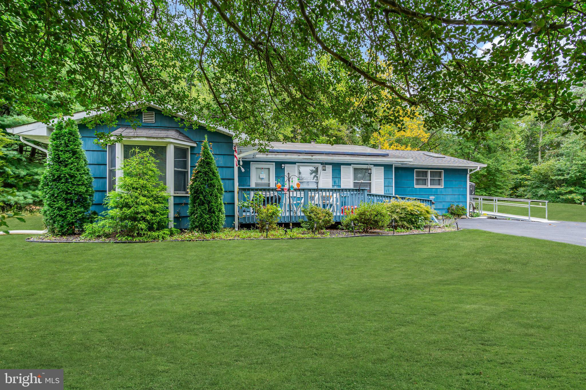 733 BUCK ROAD