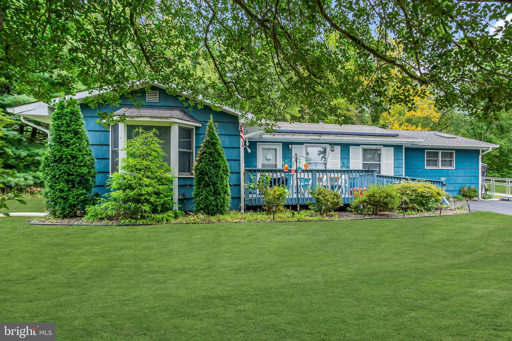 733 BUCK ROAD
