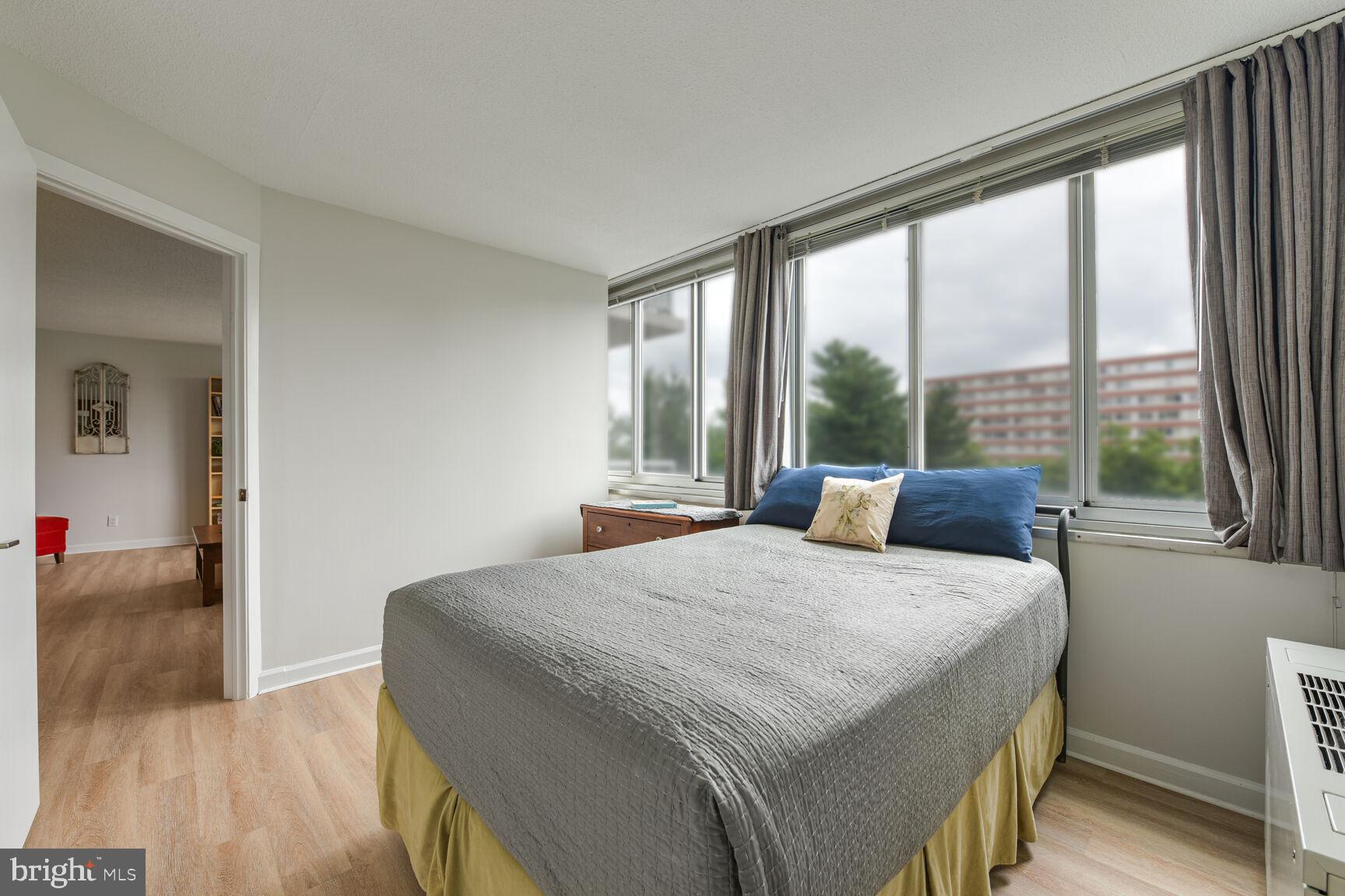 RIDGE HOUSE CONDOMINIUM - Residential