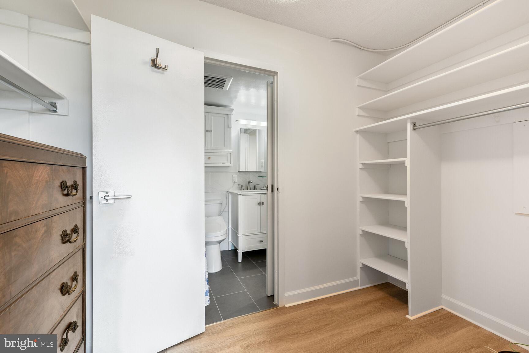 RIDGE HOUSE CONDOMINIUM - Residential