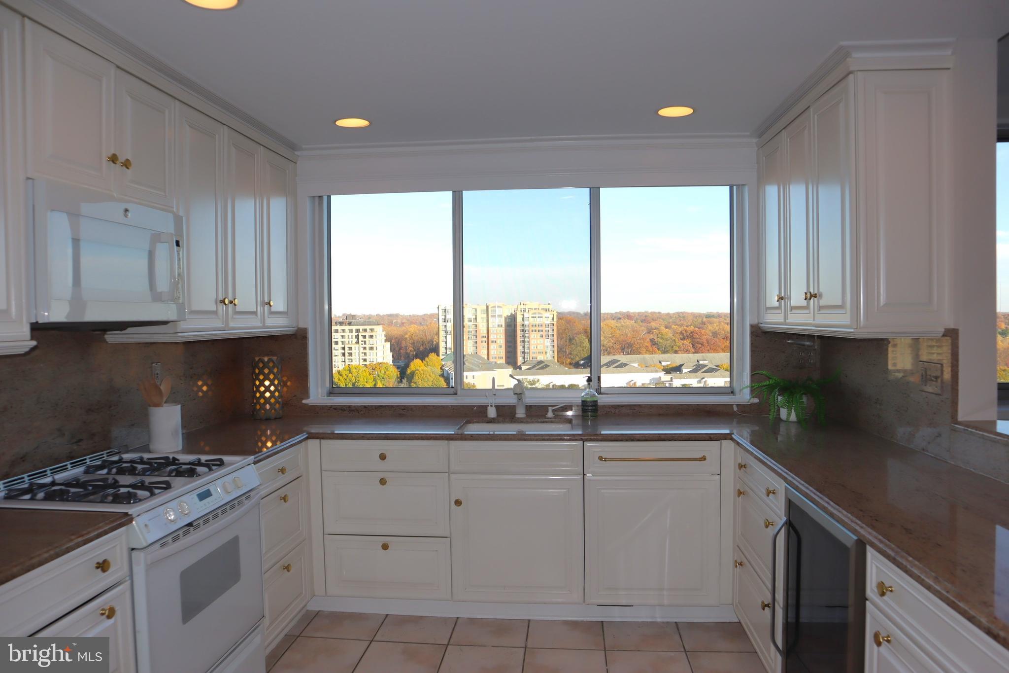 GROSVENOR PARK - Residential