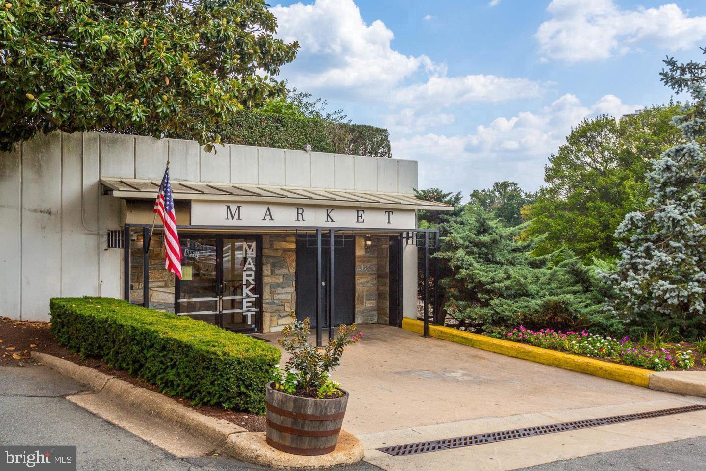 GROSVENOR PARK - Residential