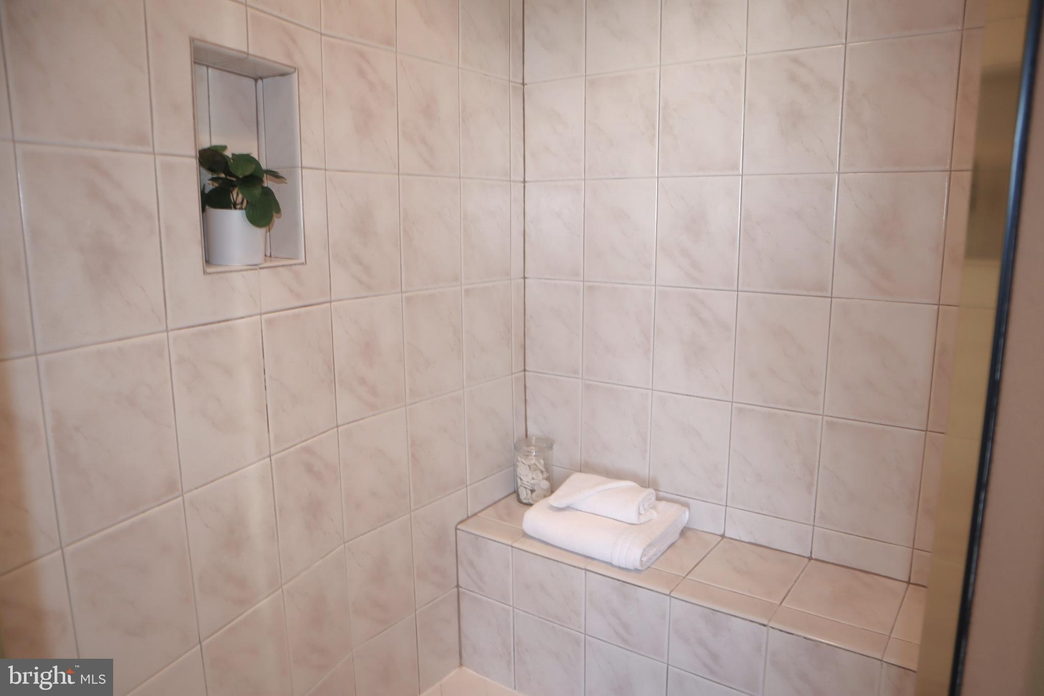 GROSVENOR PARK - Residential