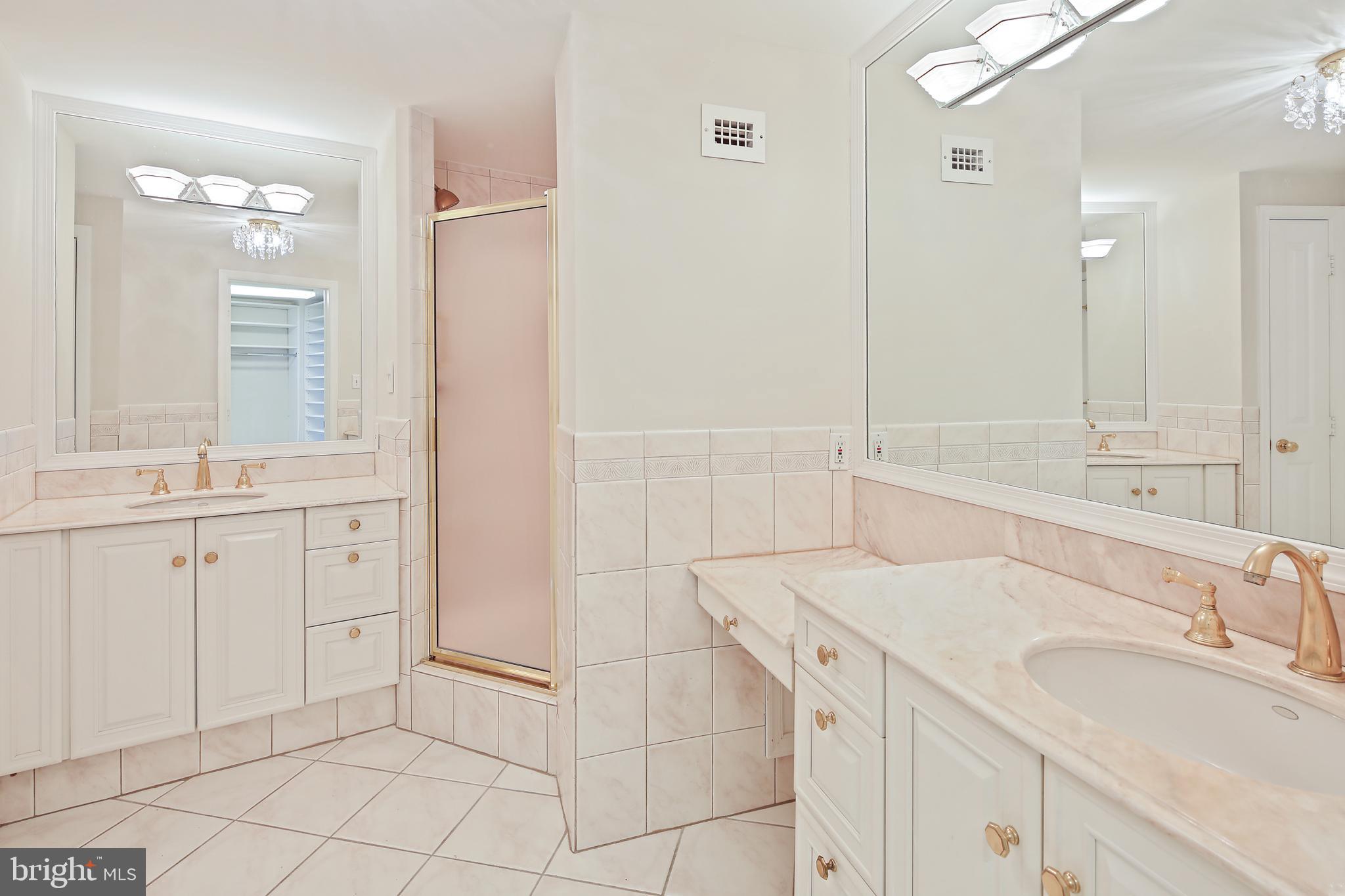 GROSVENOR PARK - Residential