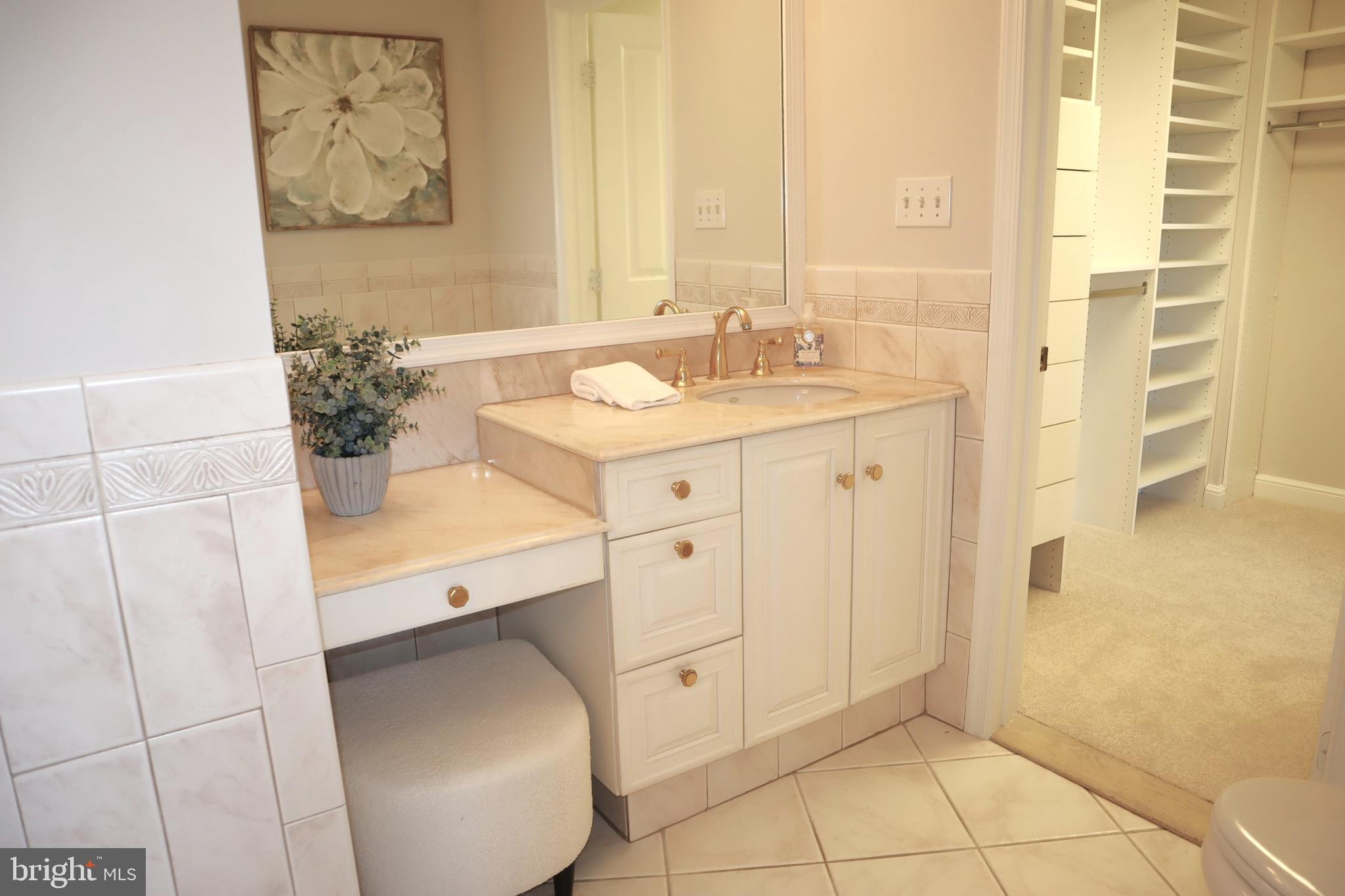 GROSVENOR PARK - Residential