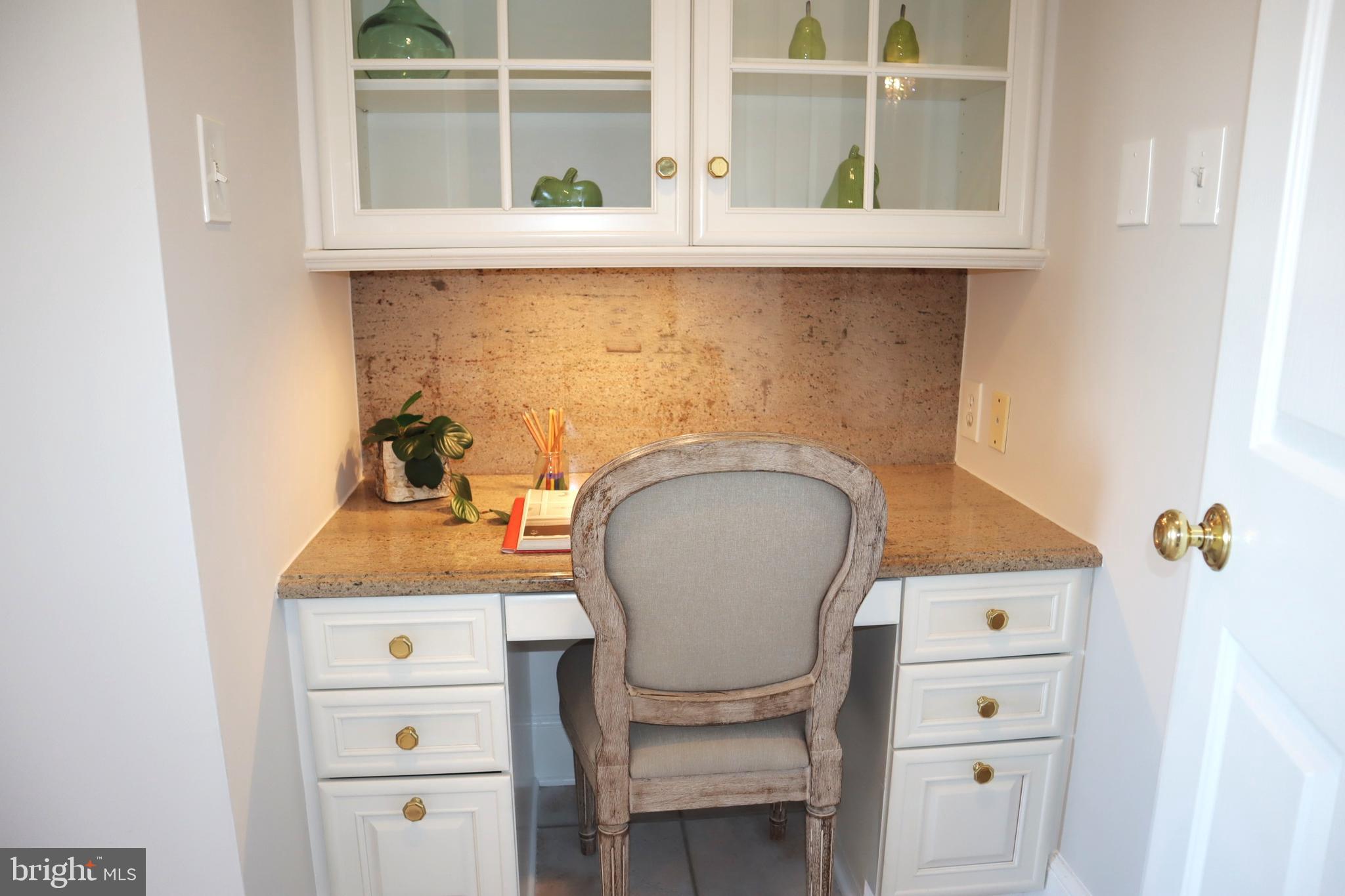 GROSVENOR PARK - Residential