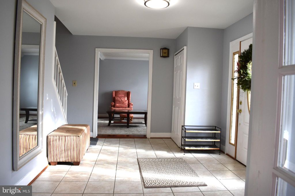 Photo of 6008 Dewey Drive, ALEXANDRIA, VA 22310 (MLS # VAFX2275592)