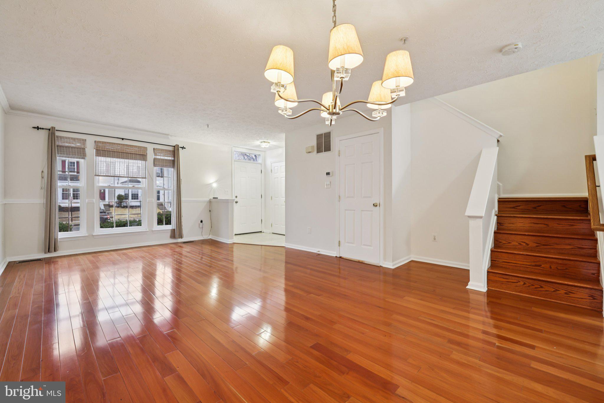 REISTERSTOWN VILLAGE - Residential