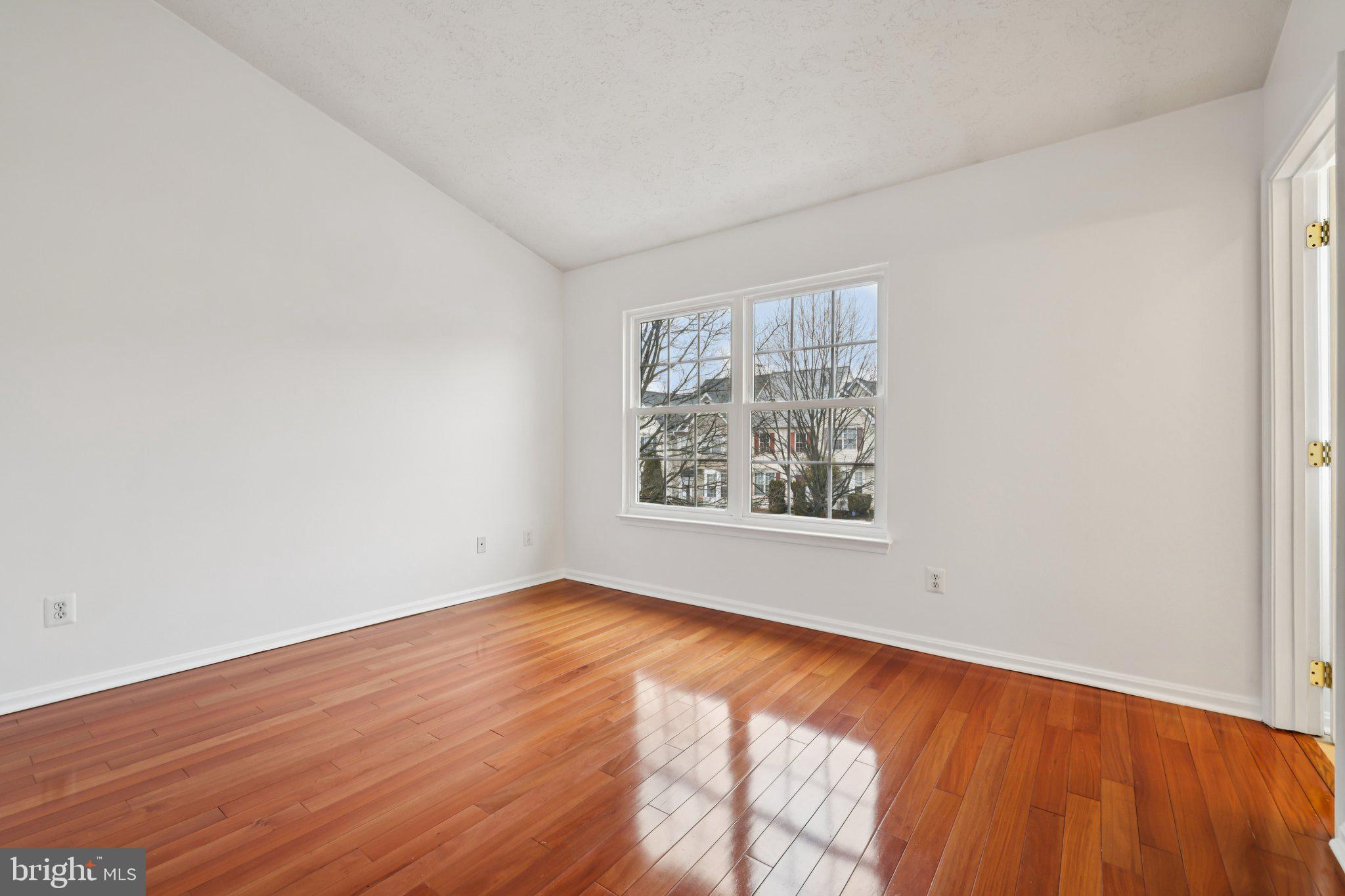 REISTERSTOWN VILLAGE - Residential