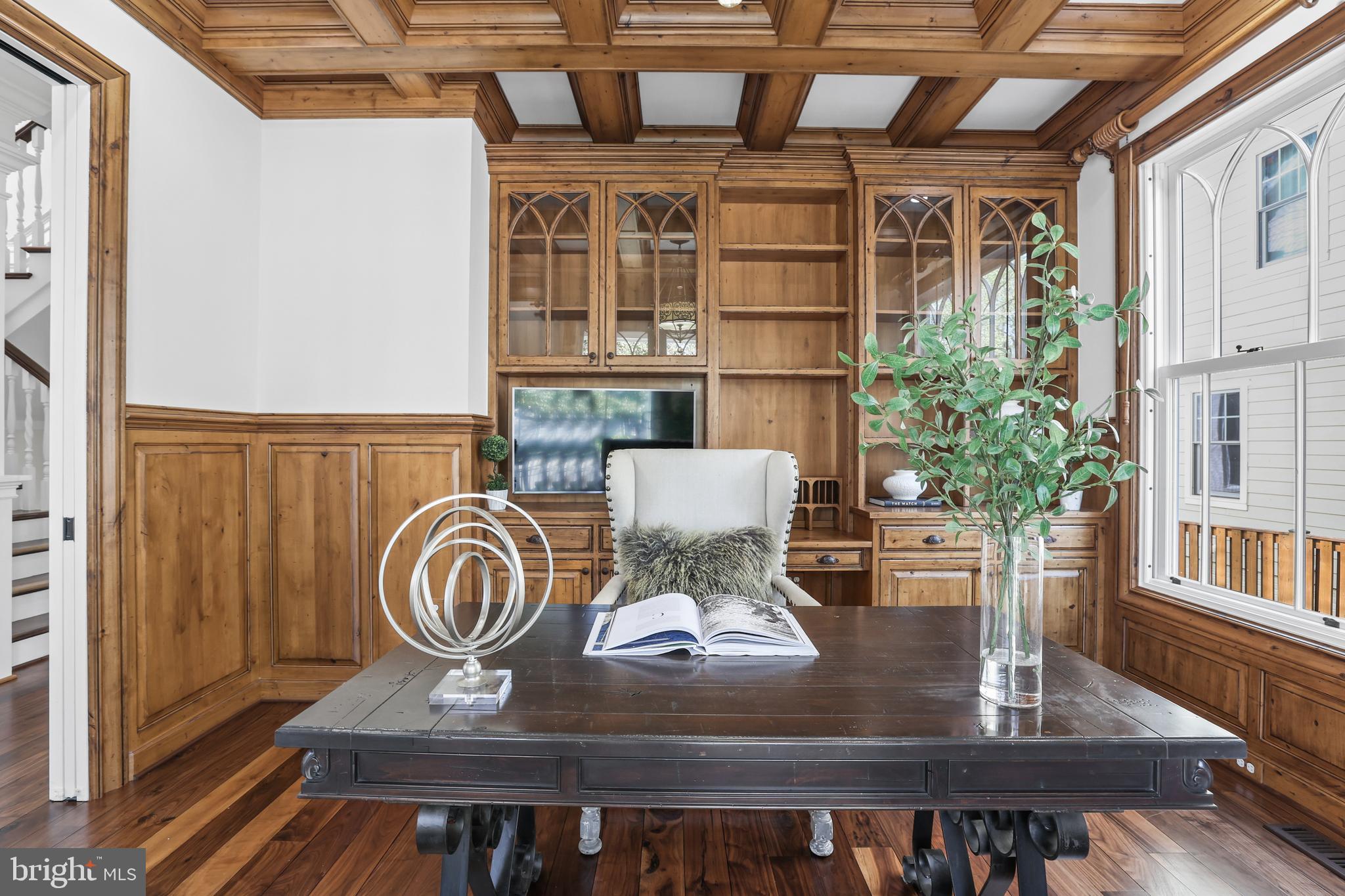 CLARENDON - Residential