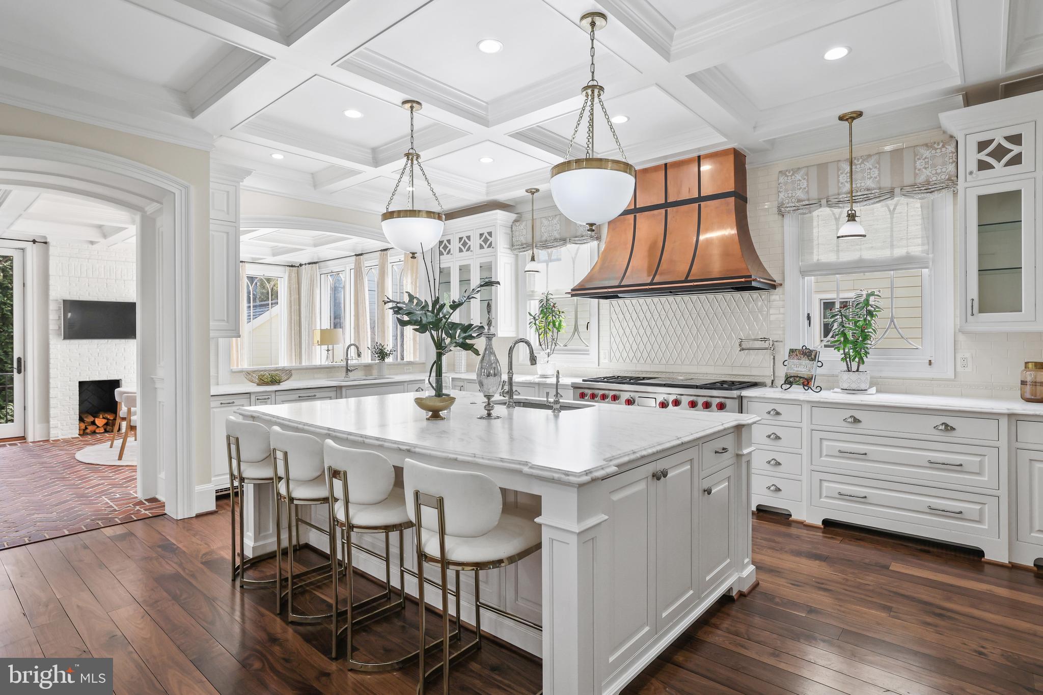 CLARENDON - Residential