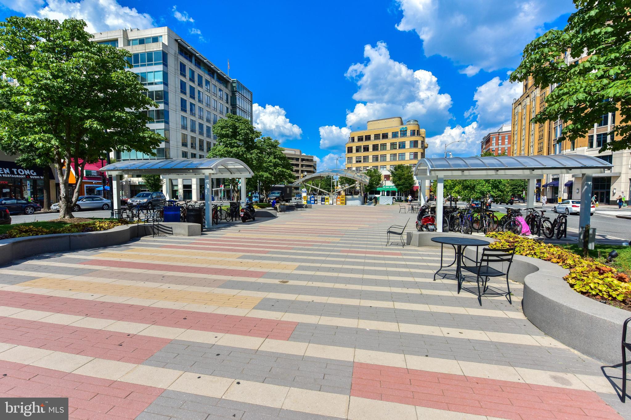 CLARENDON - Residential