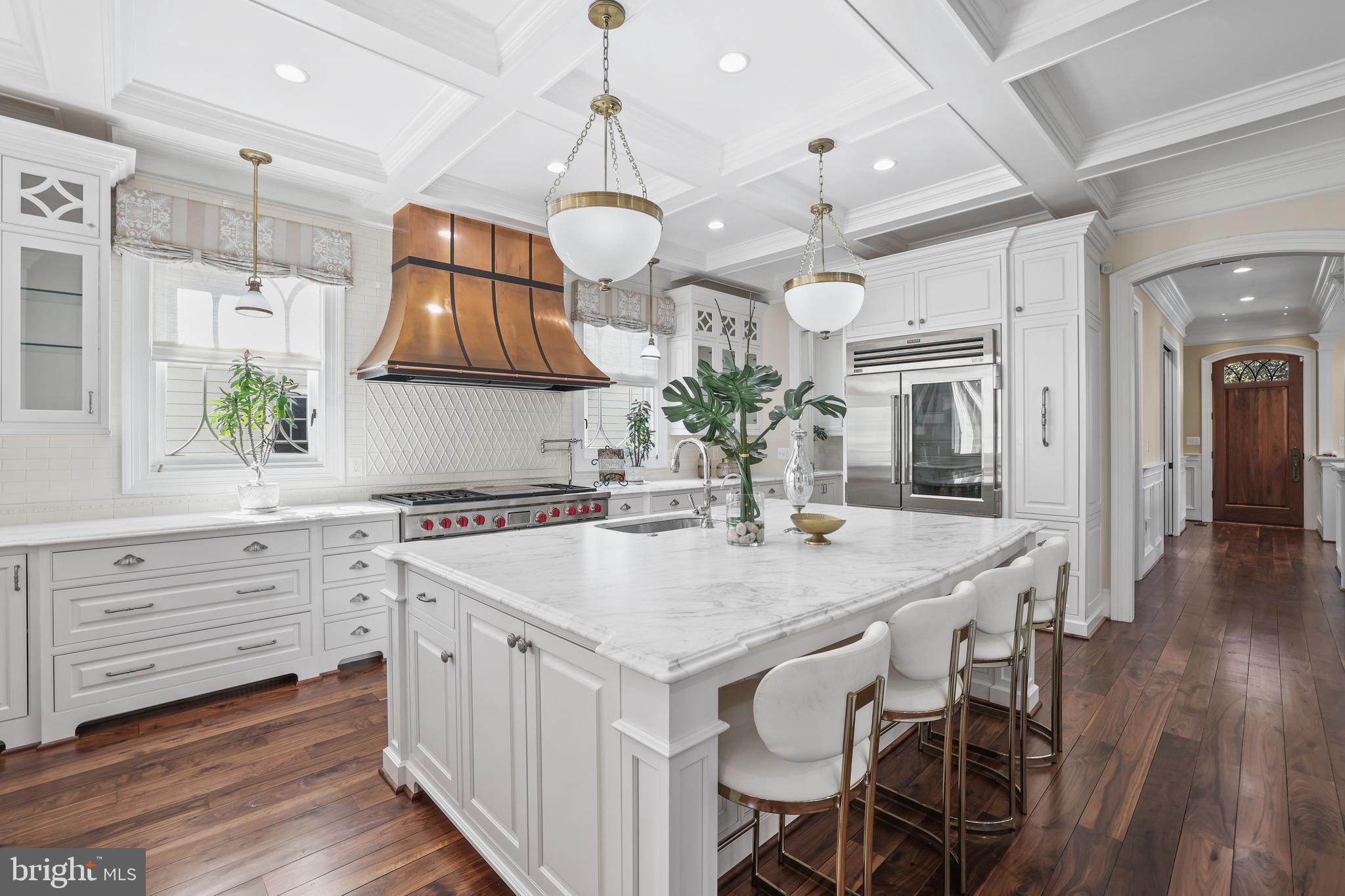 CLARENDON - Residential